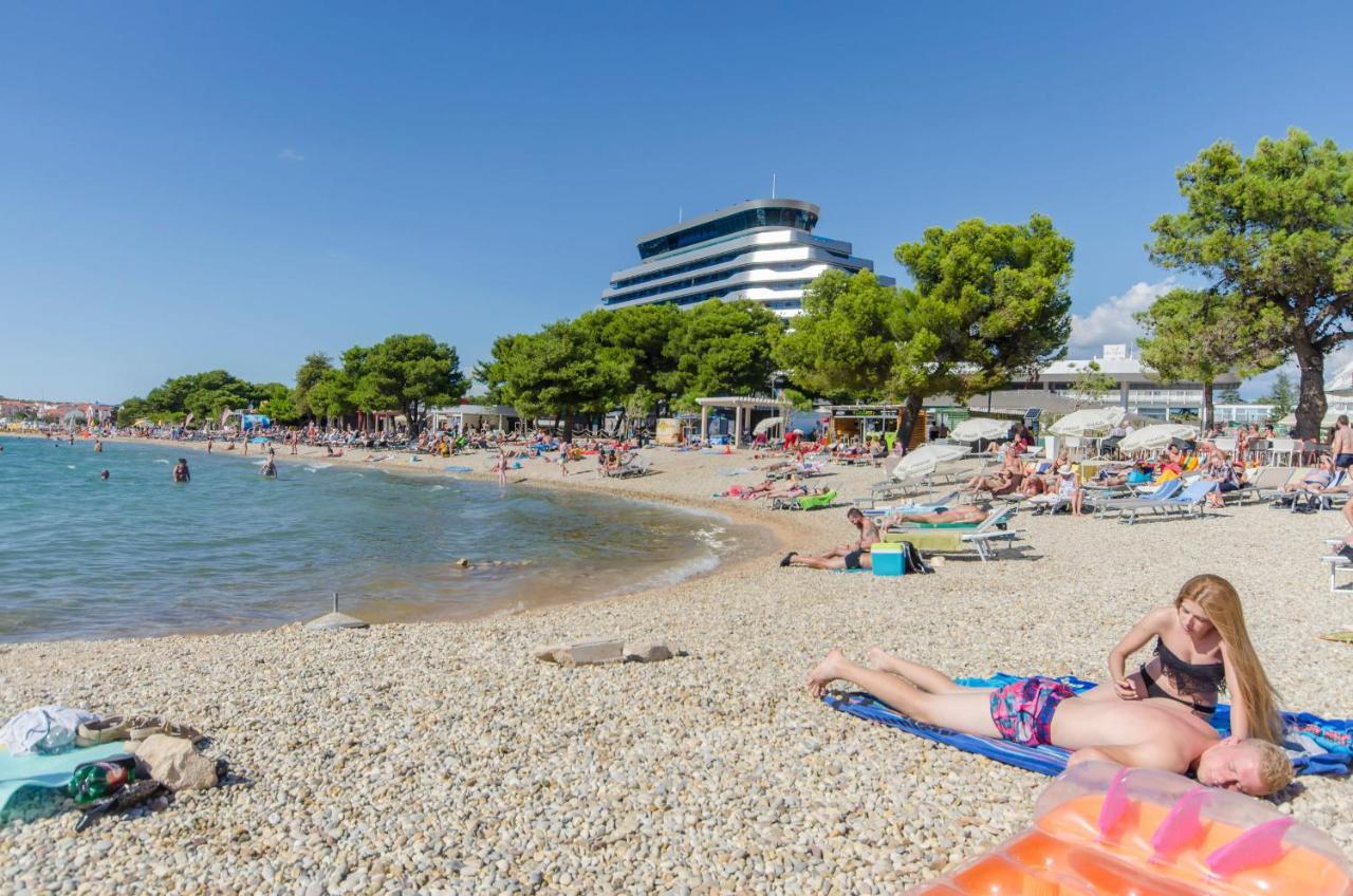 Apartmani Ana Juricev Vodice โวดีเซ ภายนอก รูปภาพ